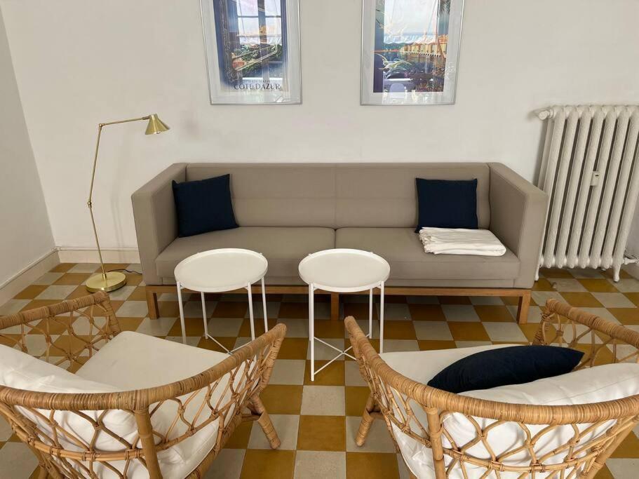 Beautiful Garden Apartment Steps From The Beach Menton Exterior foto