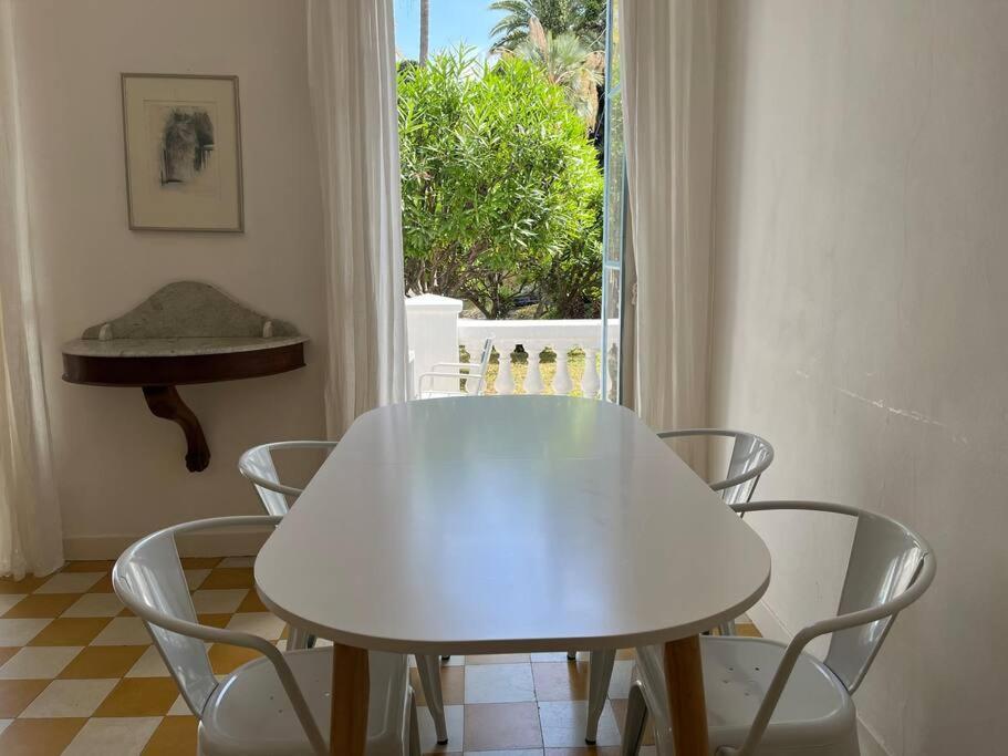 Beautiful Garden Apartment Steps From The Beach Menton Exterior foto
